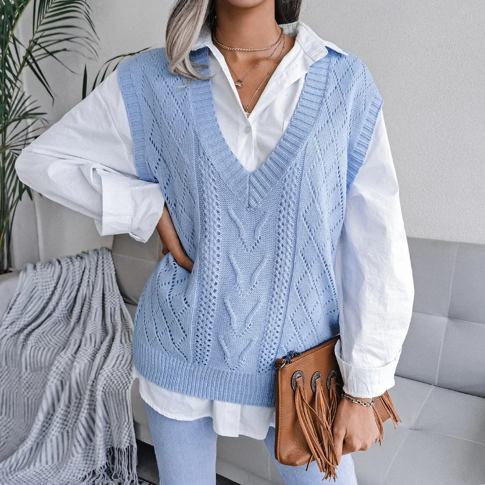 2026 Autumn Winter V-Neck Cable Knit Vest Classic Loose Fit Sweater Top Autumn Winter Casual Solid Color Sleeveless Knitwear