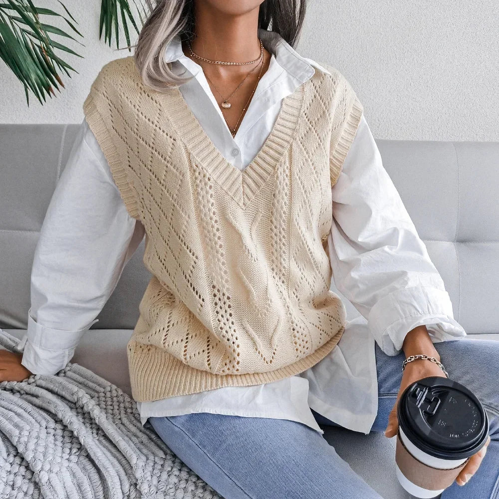2026 Autumn Winter V-Neck Cable Knit Vest Classic Loose Fit Sweater Top Autumn Winter Casual Solid Color Sleeveless Knitwear